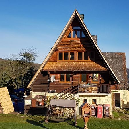 Auberge de jeunesse Bacowka Pttk Jaworzec à Wetlina Extérieur photo