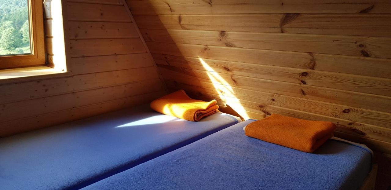 Auberge de jeunesse Bacowka Pttk Jaworzec à Wetlina Extérieur photo
