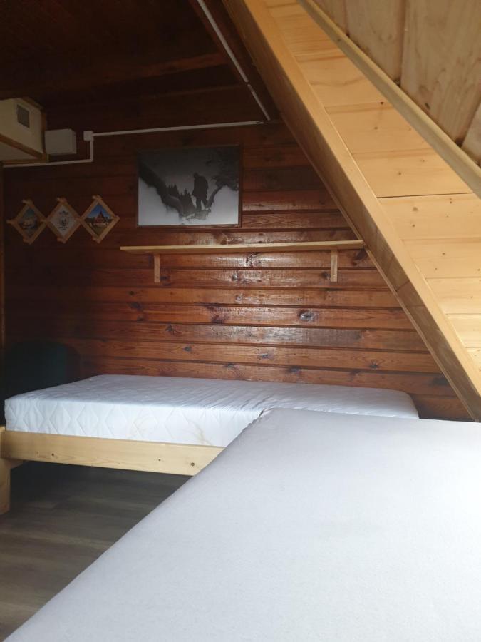 Auberge de jeunesse Bacowka Pttk Jaworzec à Wetlina Extérieur photo