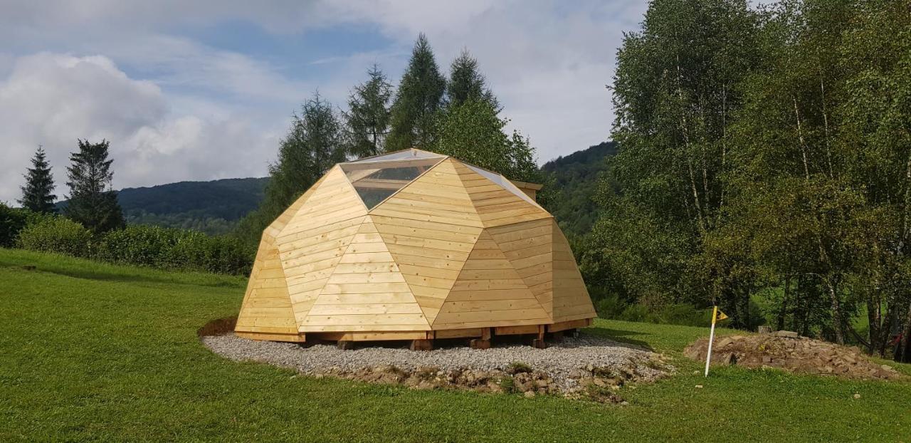 Auberge de jeunesse Bacowka Pttk Jaworzec à Wetlina Extérieur photo